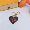 High quality classic explosive love men and women key chain, suitable for door and other key chain