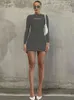Sukienki swobodne 2024 Letk z długim rękawem druk na szyję elegancka seksowna mini mini bal mat