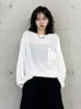 Camisetas para mujeres Superaen estilo coreano diseño de nicho de nicho de bate suelto camiseta de cuello redondo de bolsillo 2024 primavera verano
