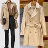 معاطف الخندق للرجال Mens Kensingtonclassic Style Jeon Chih Hyun نفس منتصف الطول المائي Coat Coat Ka92