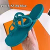 Multicolor Flat Flip-flops tofflor Sandaler Lady Fashion Metal Beach Slides för sommaren 35-41 BBC01