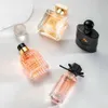 Boîte cadeau EAU à parfum de haut niveau d'origine Ensemble de quatre pièces Fresh Lasting Wash Unisexe Perfume Essential Huile Scent déodorant