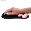 Mouse Pads Wrist Rests mouse mat Cute Cat Paw Mouse Nonslip Silicone Computer Wrist Rest Support Kawaii Gaming Desk Pad Keyboard Desk Set Laptop Mat Y240419