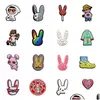 Bebendo STS MOQ 20pcs Bad Bunny Custom Sile St Toppers Er Charms Buddies Diy Decorative 8mm Party Supplies como entrega de presentes Otkav