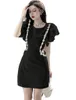 Mujeres Diseño de lujo de la cintura Slim Hollow Out Ruffles O-Neck Rinestone Camiseta corta Sexy Desinger Vestido SML