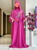 Abbigliamento etnico 2024 Nuovo Ramadan Muslim Due cappelli Abaya Dubai Turchia ISLAM Abbigliamento preghiera 100% Abiti in tessuto di cotone Islam Donne vestito Kaftan D240419