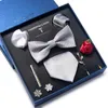 Brand Est Design Seidenkrawatte Set Taschentuch Pocket Squares Manschettenknopf Krawatte Clip Krawatte Set Bussiness Hochzeit Anzug Geschenkbox 240418