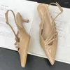 Zapatos de vestir de moda damas de punta puntiagudas de tacones delgados 2024 hebilla de metal mujer femenino gran tamaño calzado