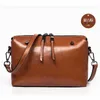 2024 Womens Korean Edition äkta Leather Fashion Classic Shoulder Bag Minimalist Crossbody Small Square