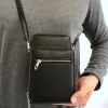 Brieftaschen Marke Mode Brieftaschen für Männer Corsbodys PU Leder Multifunktionales Handy -Umhängetaschen Herren Geldbeutel langer Reisekartenhalter