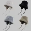 Ear Korean Protection Bucket Hats for Women Autumn and Winter Travel Versatile Warm Retro Solid Color Plush Mens Caps 240126