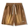 Shorts masculinos bordados soltos bordados pretos pernas largas de perna esportiva casual sweets 2024 verão