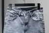 Herbst New Mens Grey zerrissen Slim Fit Elasticity Jeans Herrengeschäft berühmte klassische Casualhose Fashiom Brand Designer Jeans Größe G890