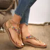 Sandaler Pinch Toe Bohemian Womens Sandaler 2024 Summer Flat Shoes Colorful Beaded Beach Flip Womens Anti Slip Roman Sandals Q240419