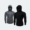 Mens Hooded Long Sleeve T-shirt Stylish Athletic Fitness Top för en europeisk-amerikansk look 240409