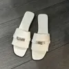 Slippers Summer Open Toe Lock Up Женский плоский дно мода