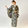 Ethnische Kleidung Latensc Neues nationales Kostüm Brokat Kimono Yukata Lady Bademantel Chrysanthemendruck Ausdruck Exotisches Kostüm Hefu D240419