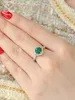 Clusterringe erzeugt Emerald Gemstone Dating Ring Green Real 925 Sterling Silber Party für Frauen Vintage Charms Schmuck machen Retro