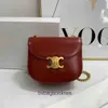 Bolsas de grife de ponta para mulheres Celli Celli Novo sinal de dente frontal Couro completo Bolsa de bolsa de bola de moda versátil Chainle Original 1: 1 com logotipo e caixa de verdade