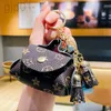 Desginer Lves Creative Leather Vintage Tassel Zero Wallet Trendy hoofdtelefoontas Hanger CAR Keychain Hangende kettingzak Kleine hanger