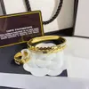 BANGLE 2023EUROPE AMERICA Braccialetti in stile moda Donne Designer Lettera Bracciale Crystal 18K Gold in acciaio inossidabile Goling J DHC5X