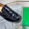 Casual schoenen kleden high-end heren formeel lederen zakelijk handgemaakt geweven luxueuze heer derby