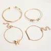 Vintage Gold Farbmanschette Armband Set aus 4 Edelstahl -Schmetterlingskombination Fashion Elegante Schmuckgeschenke 240417