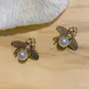 Stud Earrings Trend Classic Vintage Exquisite Unique Temperament Pearl Bee Trendy Quality Metal Woman Gift Jewelry