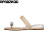 Slippers Femmes glisse Crystal Nice Métallique Diamond Low Talon Rhinge 34 Métal Métal Toe Rague de bijoux Chaussures Sandales