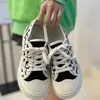 Piattaforma di scarpe casual vulcanizzare donne sport sneaker primavera estate harajuku tennis femminile piatti kawaii skateboard nero