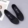 Chaussures décontractées pour femmes Mesh noir respirant feme de chaussures Footwear Slip on en vente Marcher des tendances confortables et élégantes 2024 Offre