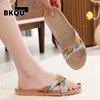 Тапочки Bkqu 2024 Summer Colors Flax Home Women 35-45 Большой размер шлепающие пляжные шлепанцы не скользят.