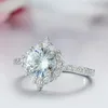 Cluster Rings Est Sparking Luxury Flower Ring 3ct CZ Циркон Серебряный цвет украшения для женщин обручальный кольцо для женщин