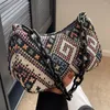 Bolsas cosméticas Mujeres Bohemio Axila Bag Cadena gruesa Hippie Axila Gótica Moda Patrón geométrico Girl de alta calidad Grande para regalo