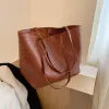 Padrões de crocodilo da moda Moda Mulheres comutam bolsas de grande capacidade para bolsas de ombro de grande capacidade para fêmea de mensageiro de couro casual feminino