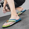 Slippers Men's for Sports Wear Clip sur les pieds Anti Slip et Sandales de plage résistantes à l'usure Herringbone 2024 Été