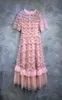 デザイナーの女性用ドレス2024夏のフレンチスタイルピンクの花の丸いネックメッシュロングスカート