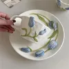 Mokken elegante keramische tulpenbeker creatief reliëf mok mode -modieuze en prachtige koffiemelk huishouden drink ware