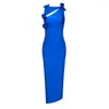 Lässige Kleider 2024 Blue Fleuled Bow Blume Wrap Frauen Langkleid ärmellose elastische schlanke Fit Schlitz Saum Frau