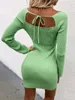 Abiti casual abiti da maglione sexy a maniche lunghe a maglia verde a maglia autunno per donne a collo quadrato con il corpo sottile con mini