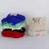 Небольшая шерстяная шерсть для свиньи ручной работы для осеннего и зимнего тепла в Южной Корее сплошной вязаная шляпа