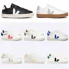 Casual 2005 Franse Brazilië Green Earth Green Low Carbon Life V Organic Cotton Flats Platform Sneakers Women Classic White Designer Shoes Heren Trainers V6