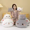 Kawaii Cat Plush Dolls Para Peach Cat Plushie Soft Schode Animals Pillow Deco Cartoon Dziewczyna Dziewczyna Zabawki Prezenty