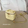 Designer Beach toalettväska Chenel Golden Ball Bag Bag Pink Chain Bag Womens Diagonal Straddle Bag Versatile Mini Square Bag