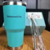 Mugs Luxury Blue Thermos Bottle 304 Rostfritt stål Vattenflaskebrev Bilskontor Stor kapacitet Kaffe Thermos Fashion Design Cup TC2030