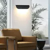 Lampe murale AC85-265V LED étanche à l'intérieur et à l'extérieur moderne lumière minimaliste pour décoration de porte chaude blanc