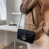 Çantalar 2022 m harfli baskı omuz çanta modaya uygun moda kilit küçük kare çanta kadın çantaları