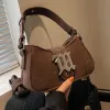 Sacs Sacs décontractés pour femmes sacs à main de marque de luxe de luxe 2023 Nouveaux dans Pu Nubuck Sage de décoration en tôle