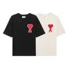 24SS Herr T-shirt Kvinnor T-shirt Amis Fashion Luxury T-shirt Designer Summer 100% Cotton Red Heart A broderat par T-shirt Street Leisure Haikyuu kläder 613