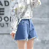 Plus Size White Black Denim Shorts Women Summer Fashion Ripped Jeans Hole Tassel Femme S-3XL 240418
